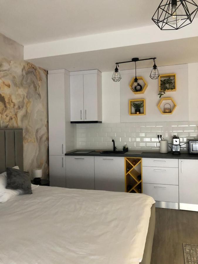 Studio 70 By Casa Del Mar มามายา ภายนอก รูปภาพ
